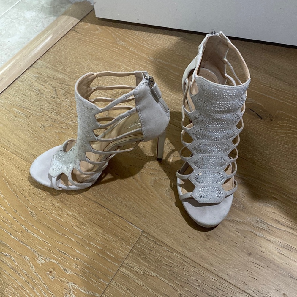 Vince Camuto Heels